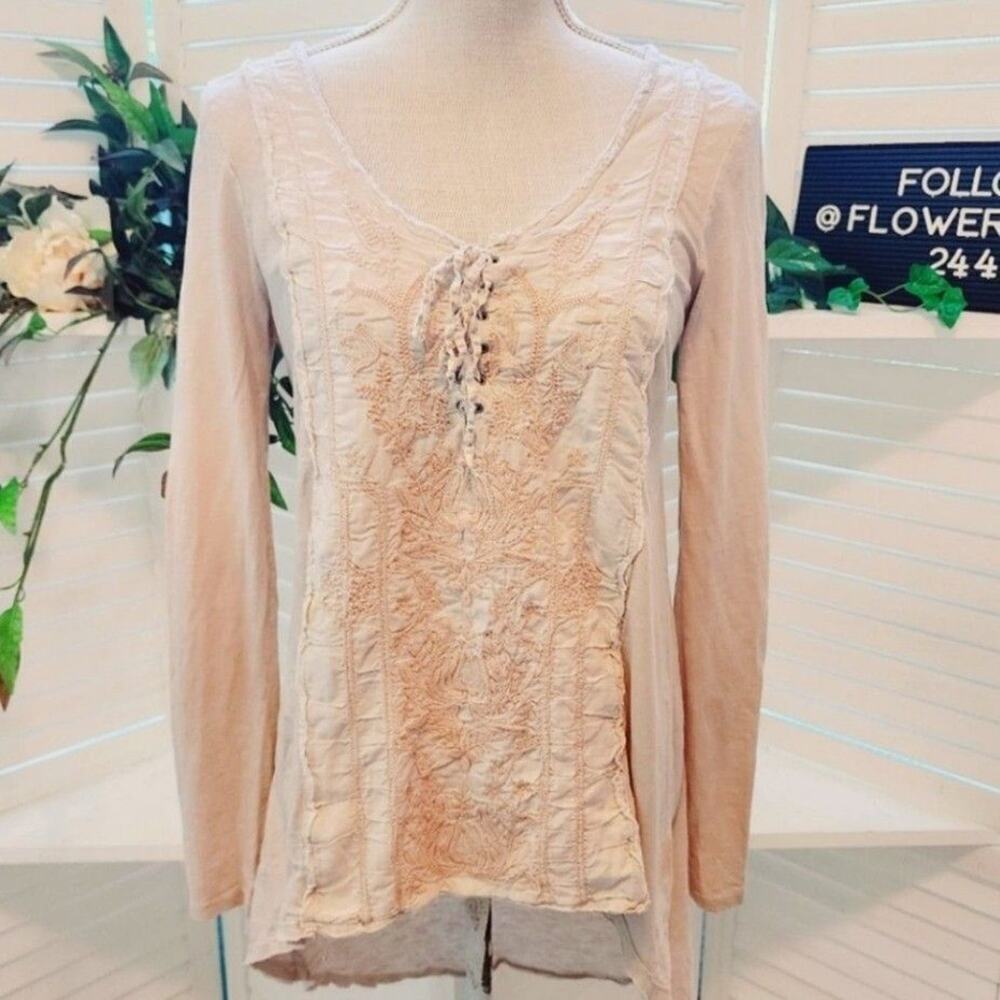 157 FREE PEOPLE EMBROIDERED HENLEY PIT TO PIT 19 WN